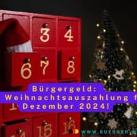 weihnachtskalender mit geöffnetem Türchen