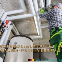 Installateur an Heizungsanlage